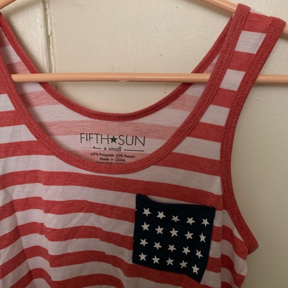 Fifth Sun American Flag tank - Picture 2 of 4
